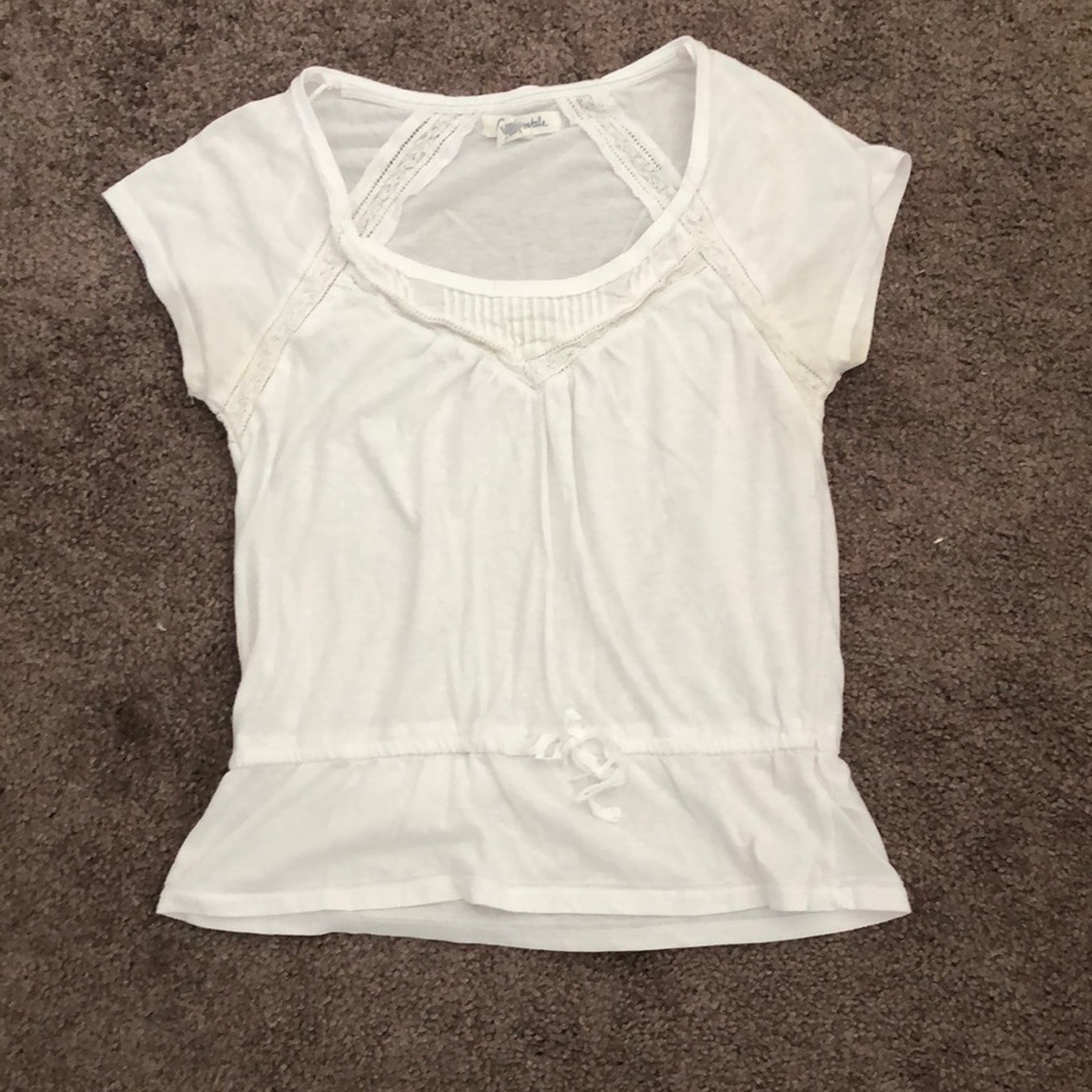 $4/30 Aeropostale Top 🎈